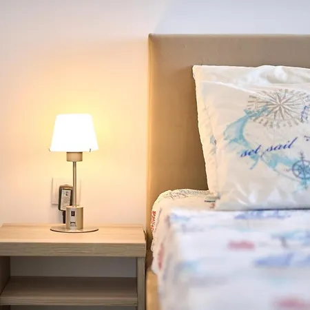 アパート Alina View