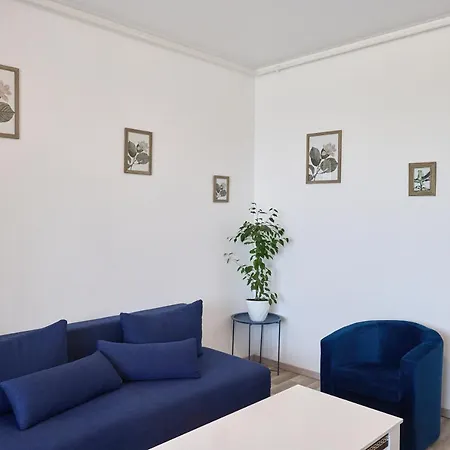 Alina View Apartment *